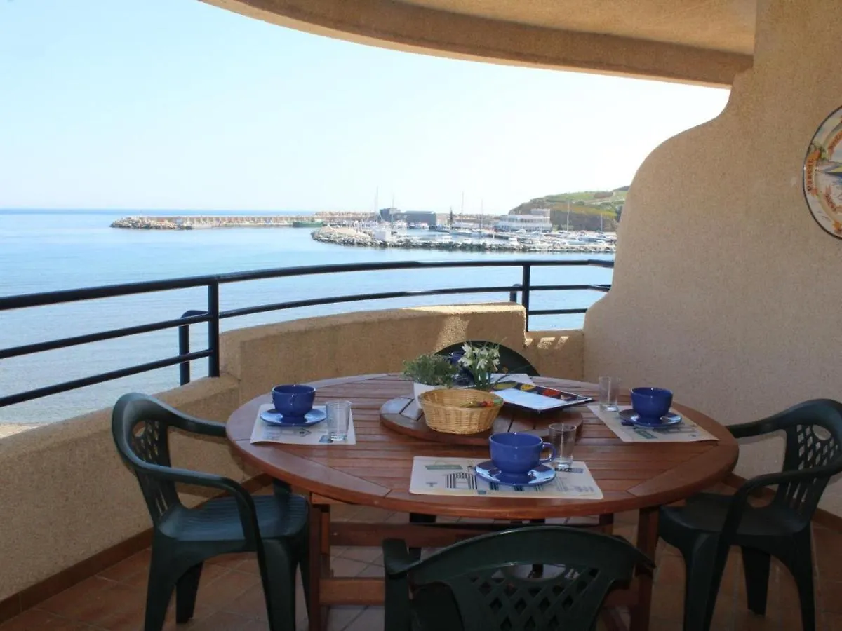 Maritim II Apartamento A 1ª Linea De Mar Delante De La Playa Del Port De Llanca. - Es-228-84 Apartment 0*, Llanca